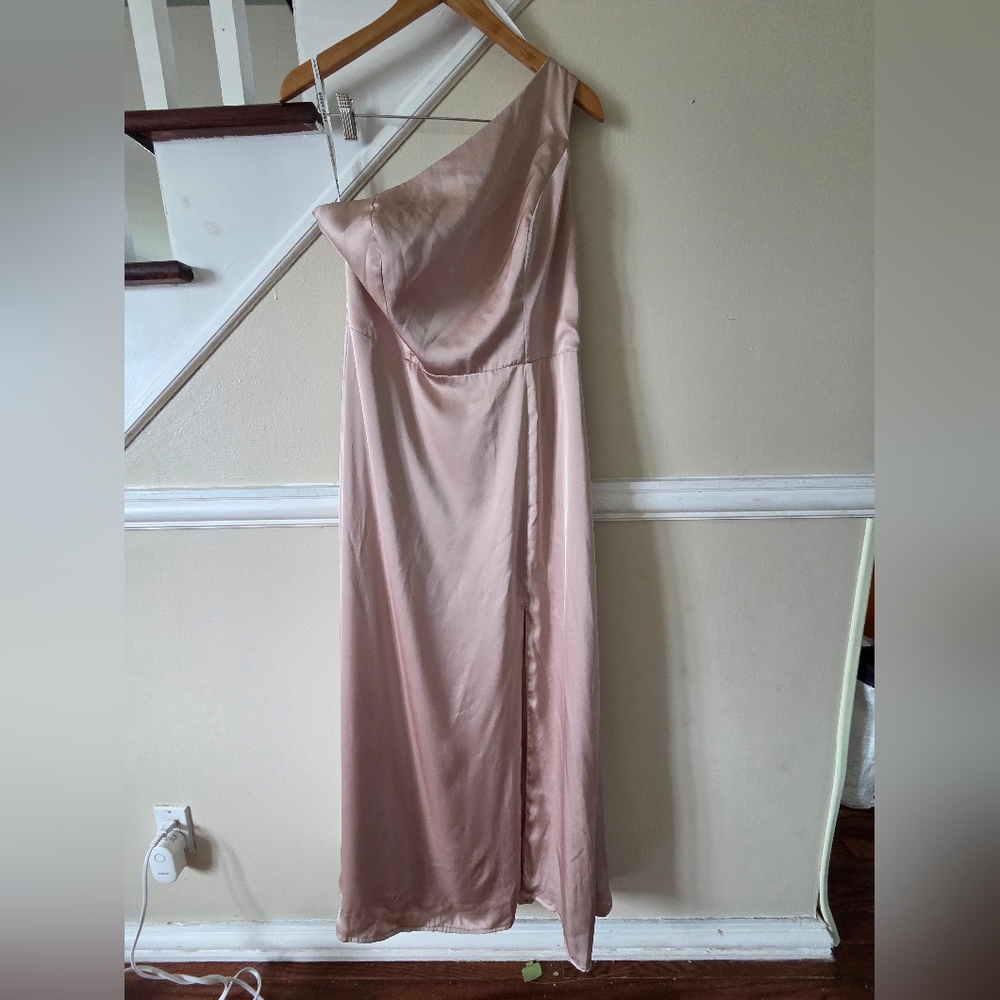 Birdy Grey Kira -Matte Satin Gold One-Shoulder Dress